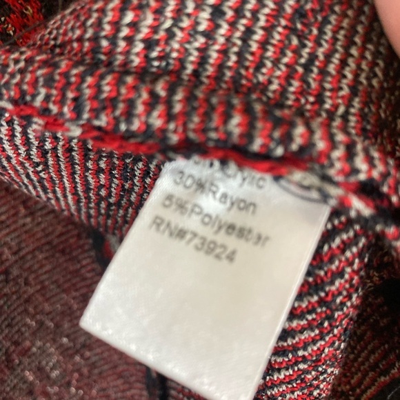 Misook Red and Black Plaid Hook Front Knit Blazer - Picture 7 of 7